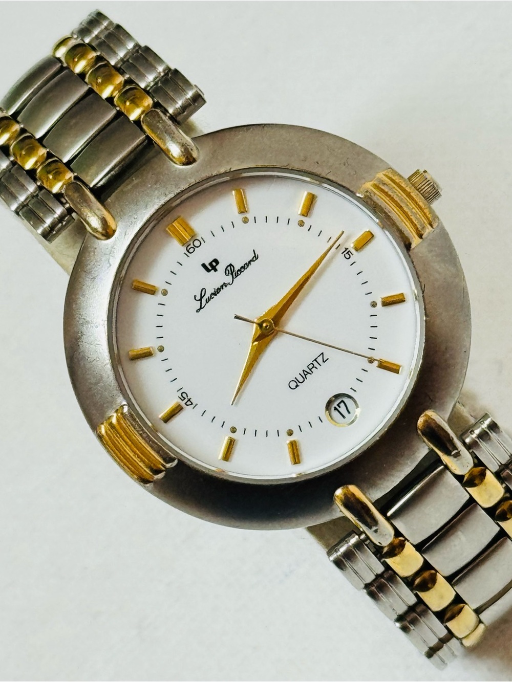 Vintage Lucien Piccard Midsized Women's Watch Two Tone White Dial Date 26786